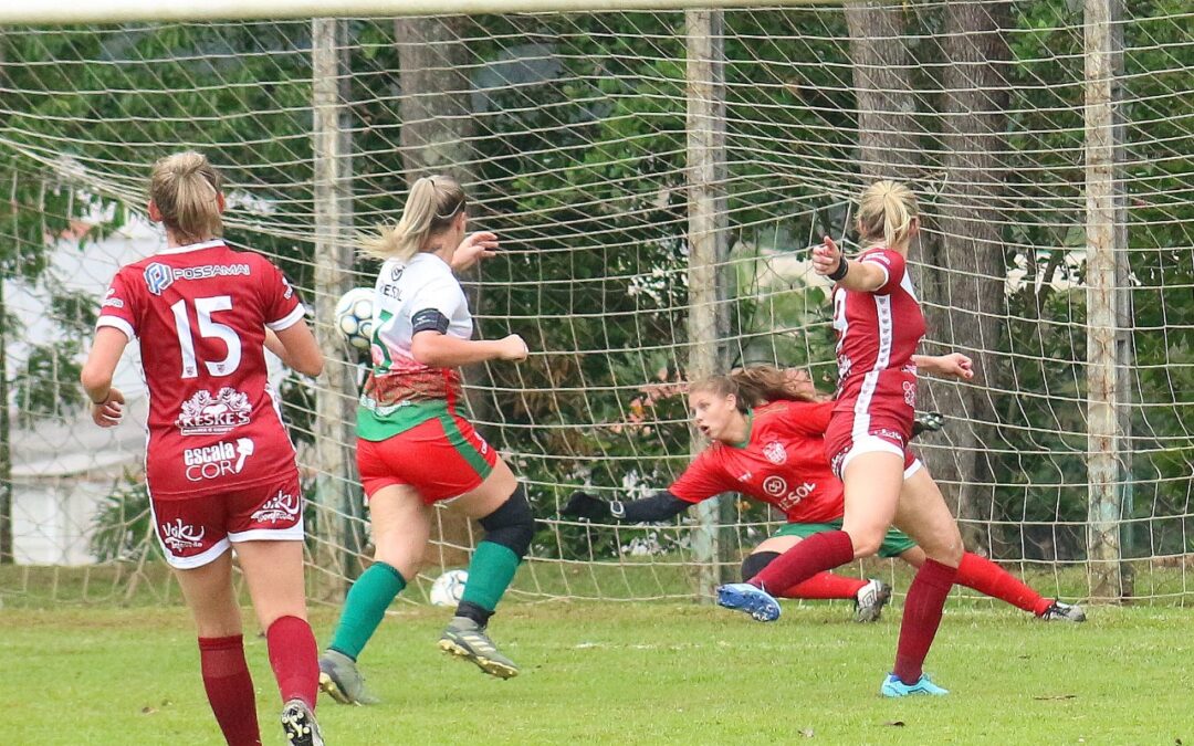 Meninas do Clube Atlético/CME Ibirama estreiam com vitória na Liga Vale Norte